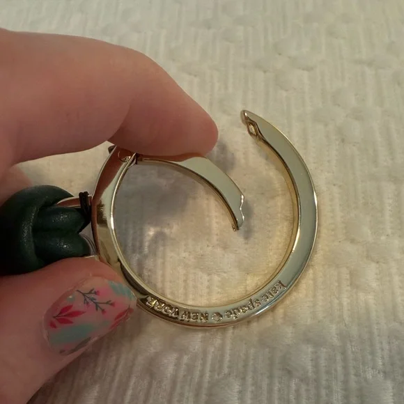 Kate Spade Flower Keyfob - Picture 9 of 12